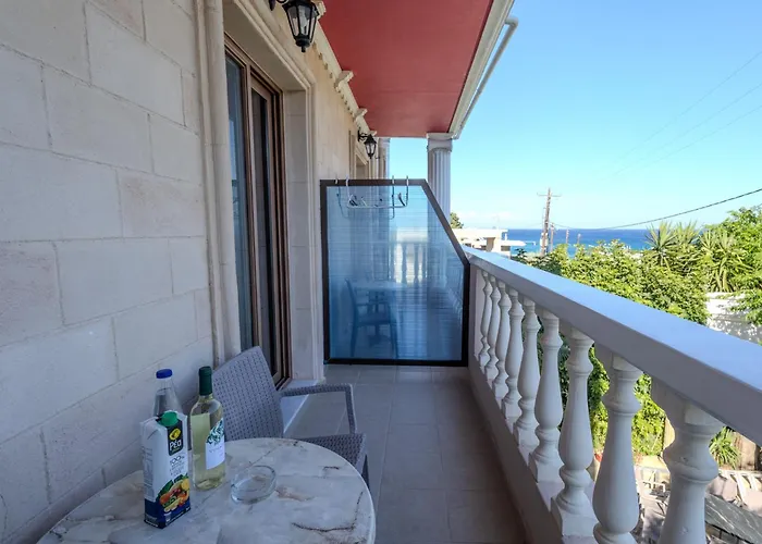 ベッド・アンド・ブレックファスト Knights' Castle