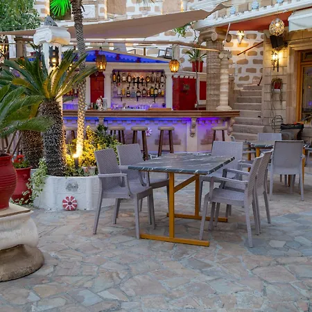Bed and Breakfast Knights' Castle Αρχάγγελος