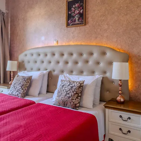 Knights' Castle 3* Arhángelosz