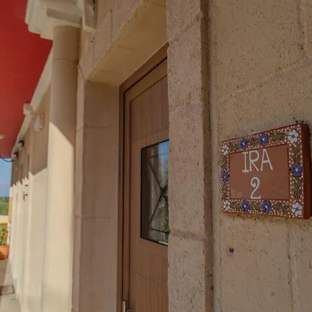 Knights' Castle Bed & Breakfast